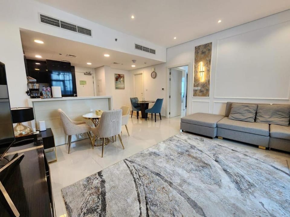 Golden Grove 1 Bhk Bays Edge 1 Business bay Apartment in Dubai