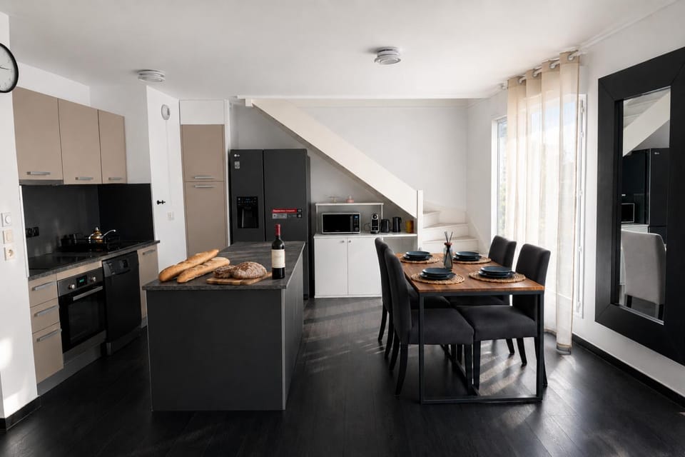 Paris Disney Home Premium Duplex Apartment in Île-de-France