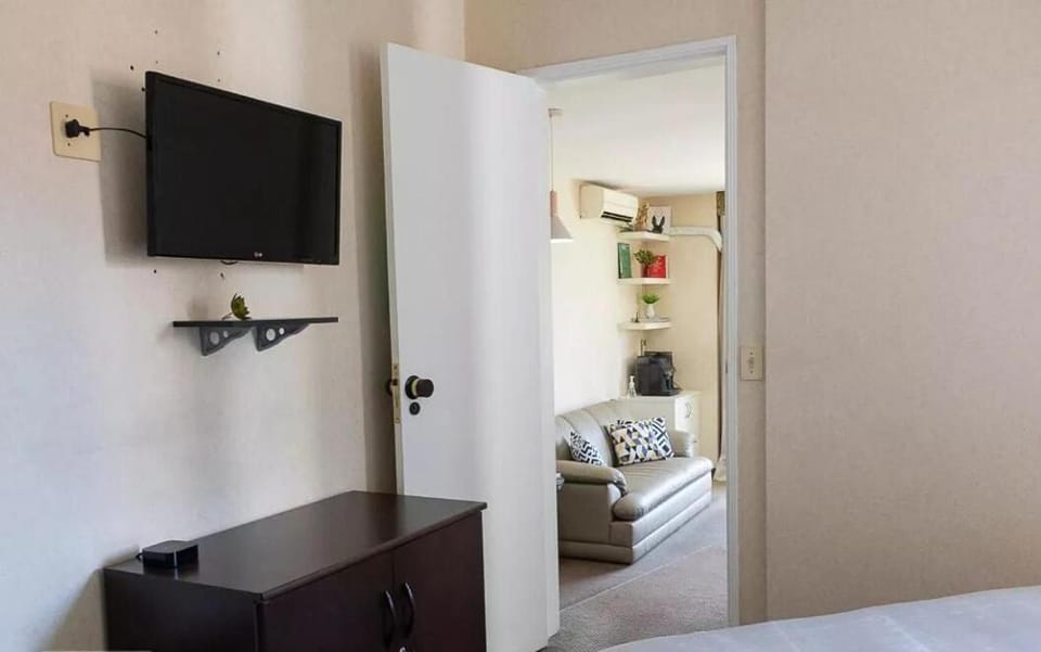 Flat no coração da Av Paulista enfrente ao Hotel Rosewood Apartment in Sao Paulo City