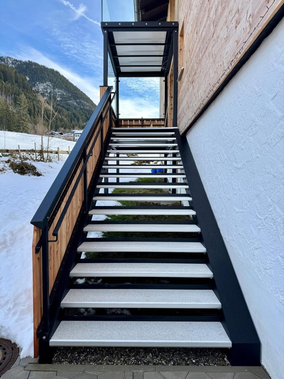 Property building, Facade/entrance