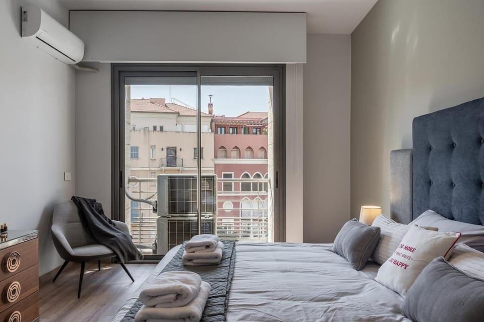 Lovely 2 Bedroom Apartment in Saifi Apartment in Africa