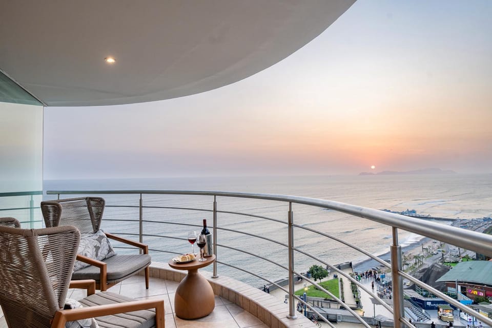 Day, Natural landscape, Balcony/Terrace, Sea view, Sunset