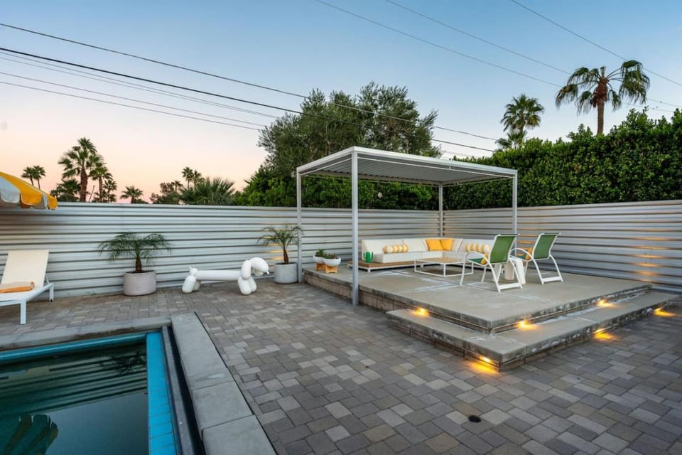 Patio, sunbed