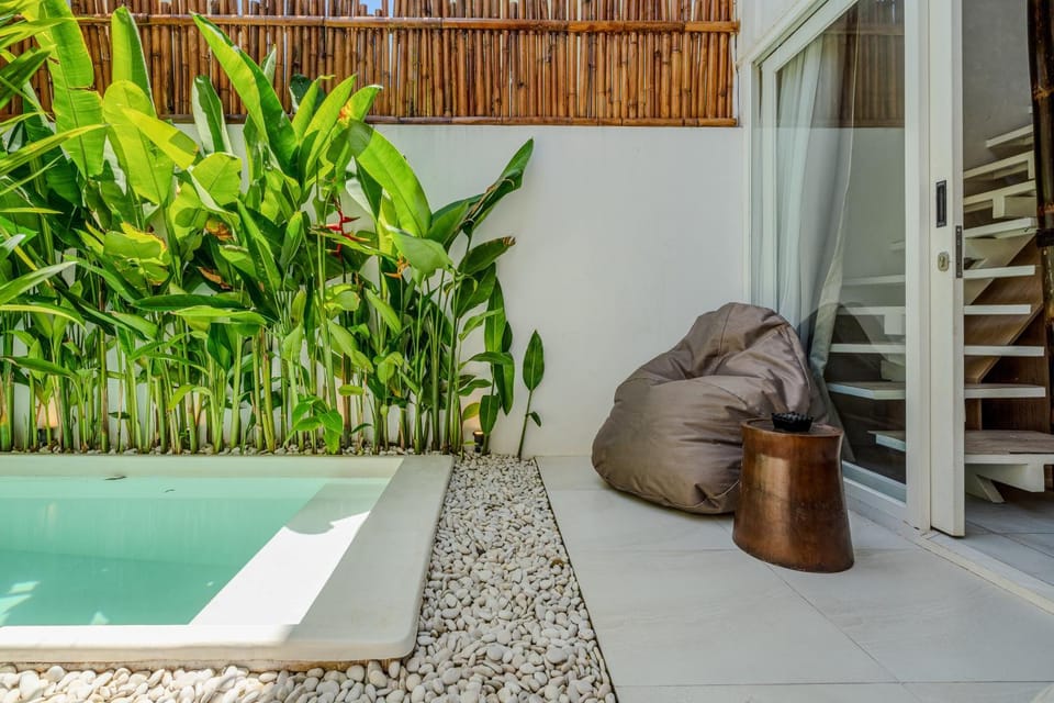 Natural landscape, Pool view