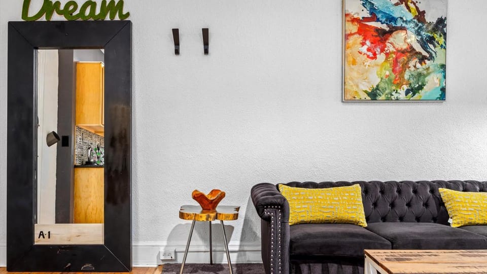 AC Retreat - Cozy 2BR by Tropicana & Beach Apartment in Atlantic City
