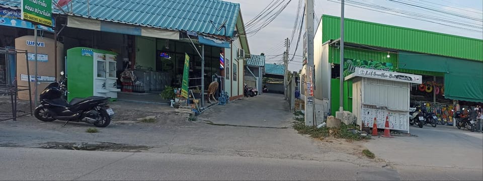 Lada thai Apartment in Nong Kae