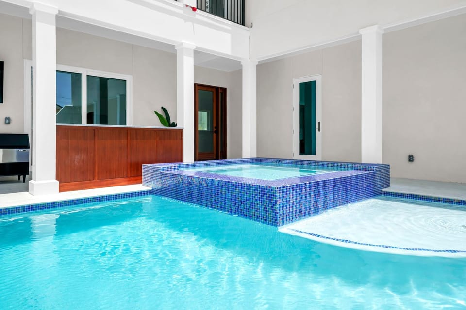 Sundancer Family Vacation Home House in Miramar Beach