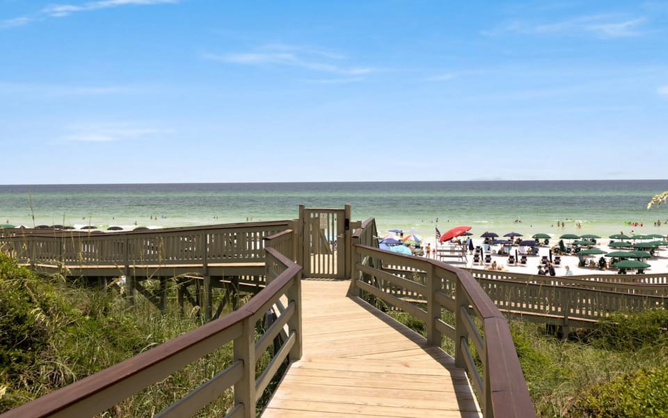 Peanuts Place House in Rosemary Beach