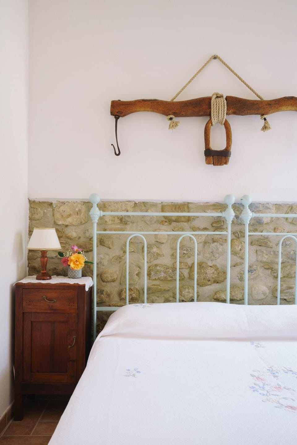 Bed, Decorative detail, Bedroom
