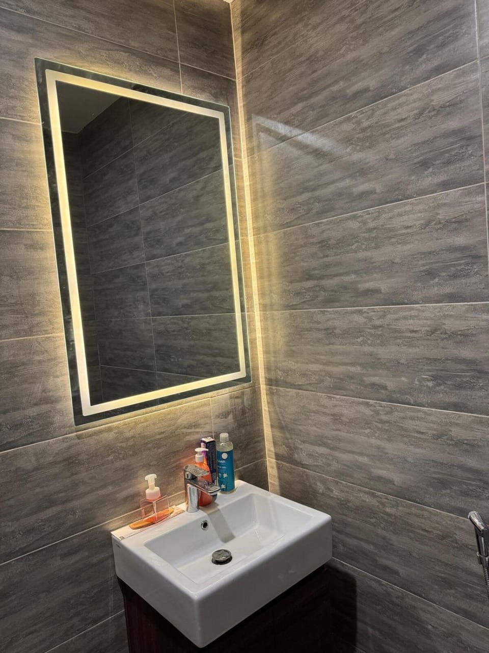 Modern Luxury Stay with PS5 & Home Theatre Gulberg Greens Apartment in Islamabad Capital Territory