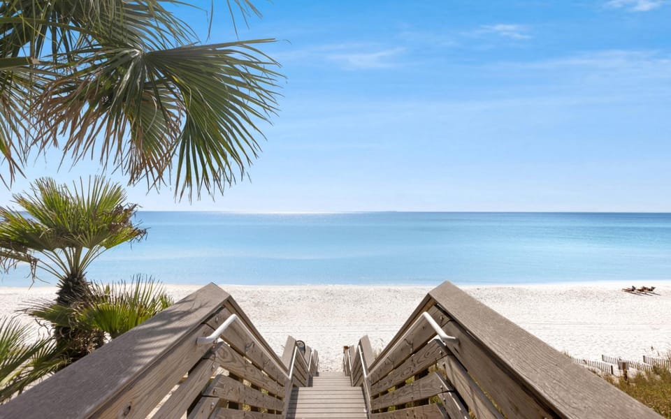 Three Sisters Bungalow House in Seagrove Beach