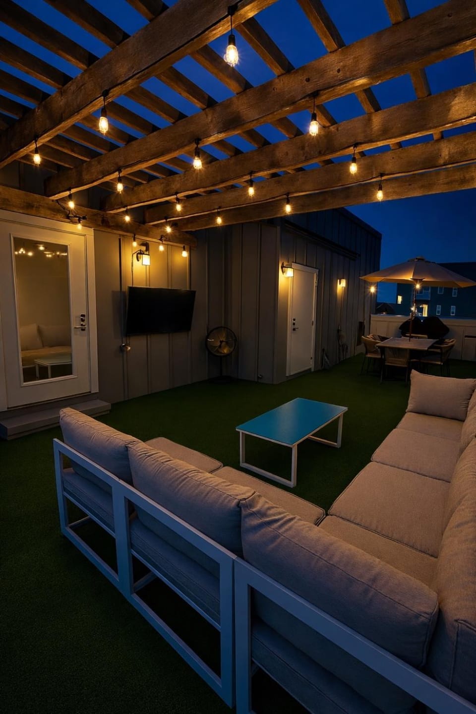 Patio, Night, Balcony/Terrace
