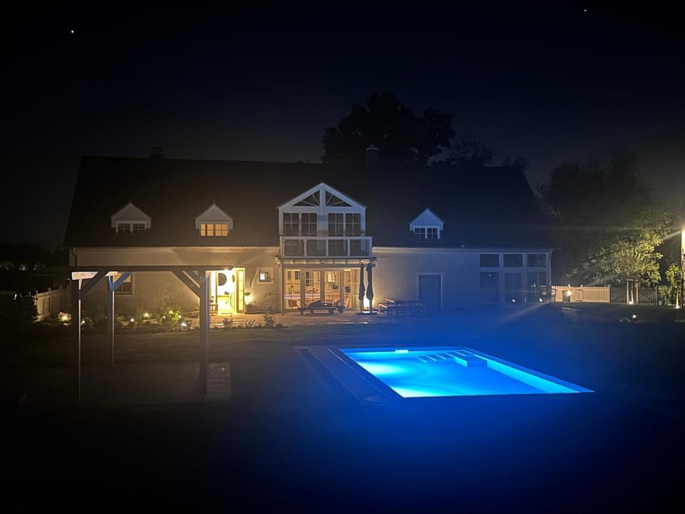 Property building, Pool view, Swimming pool