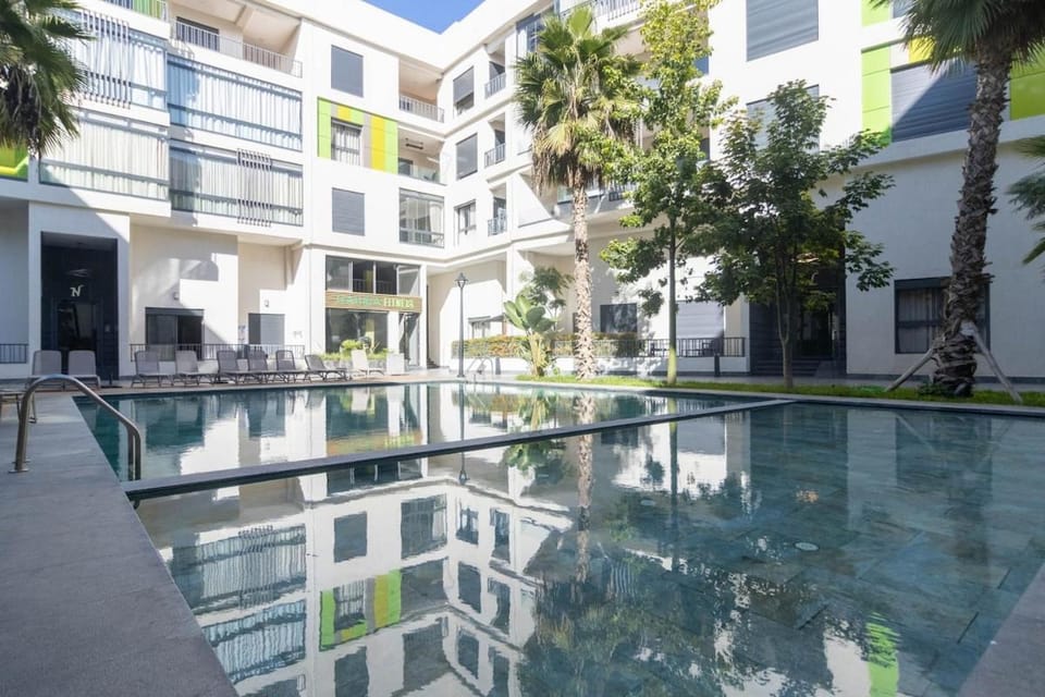 2 Bedroom Luxury - Gym & Pool View Apartment in Mohammedia