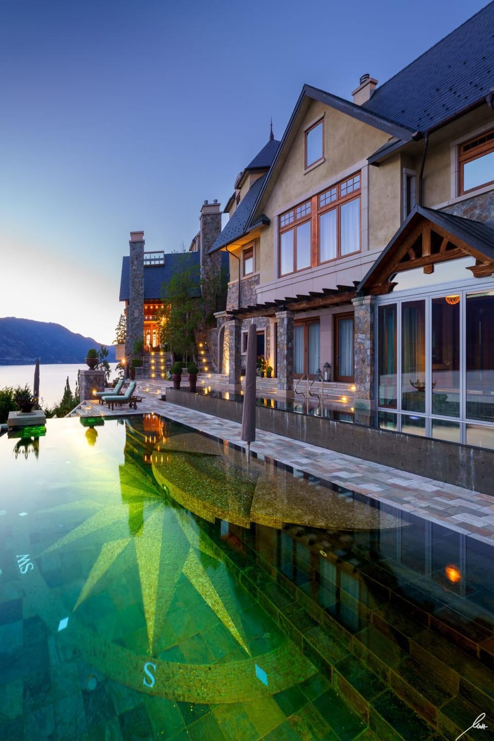 Swimming pool, Swimming pool