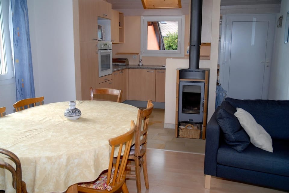 Appartment Aux Lilas Apartment in Neuchâtel, Switzerland