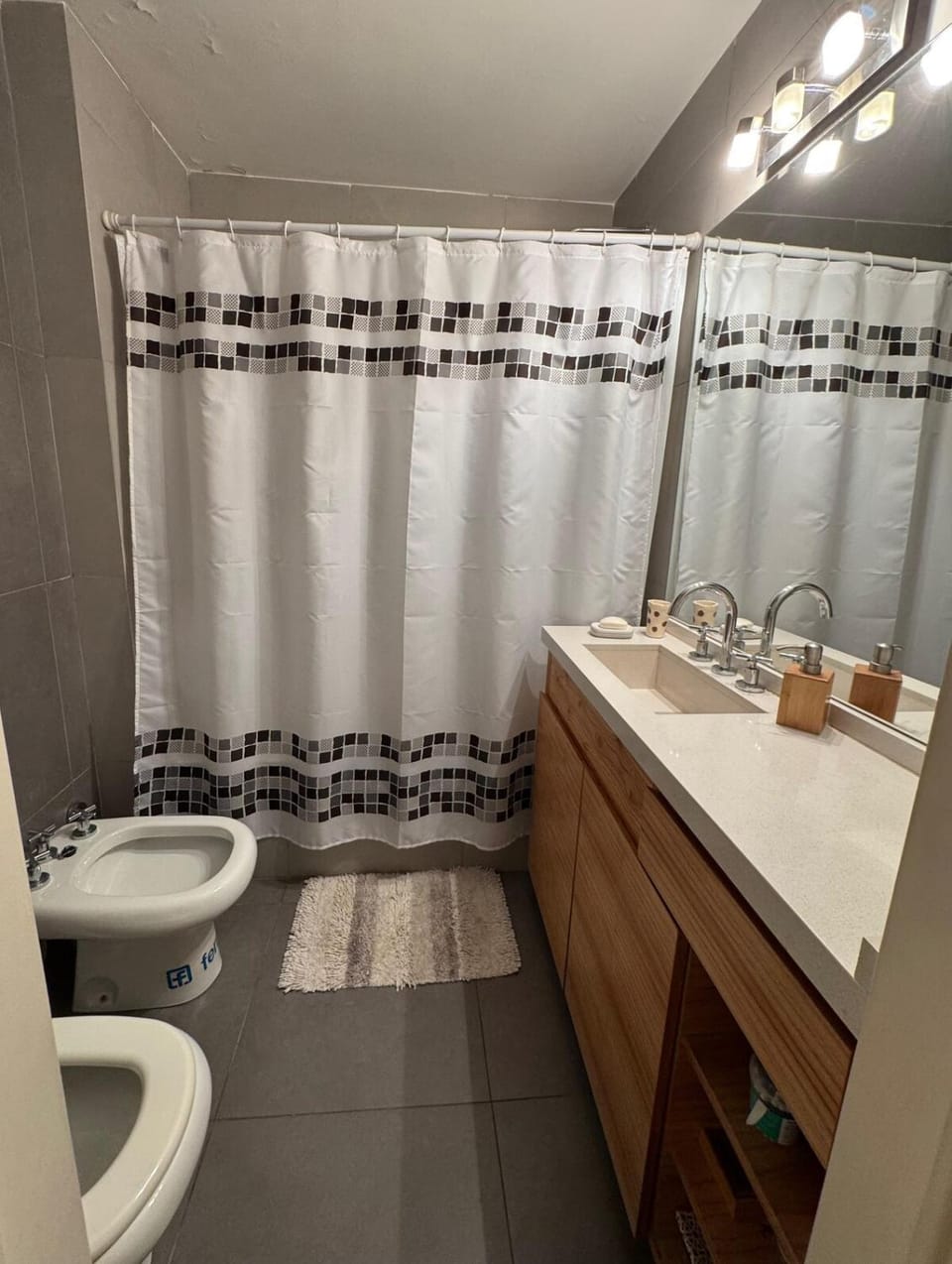 Shower, Toilet, Bathroom, bidet