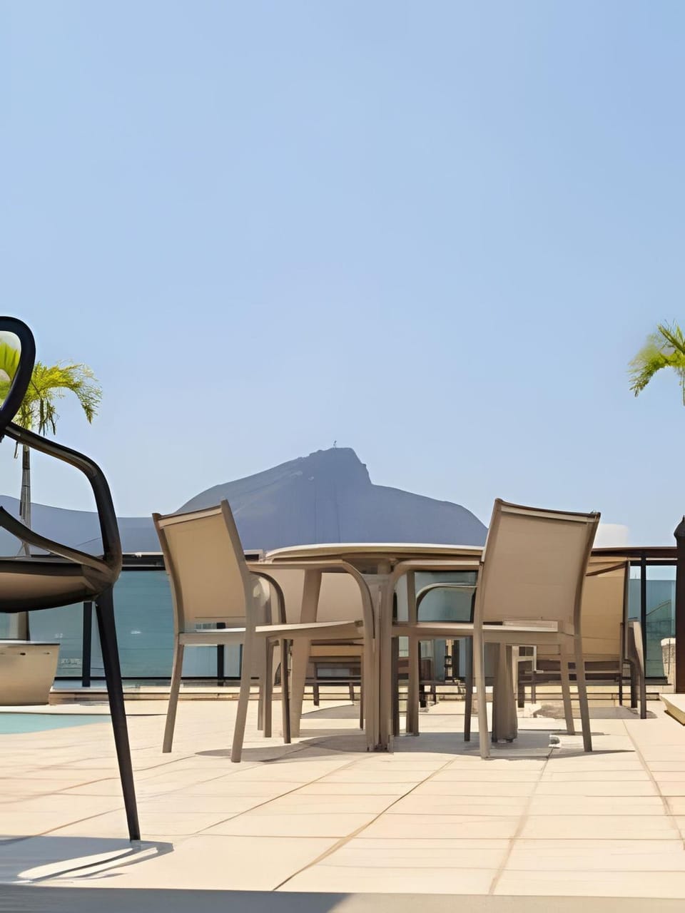 View (from property/room), Balcony/Terrace, sunbed
