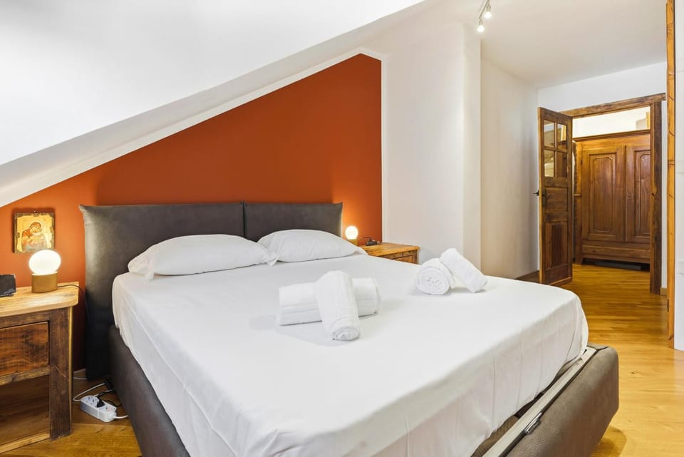 Hostdomus - Inside Alps Suite Apartment in Piedmont