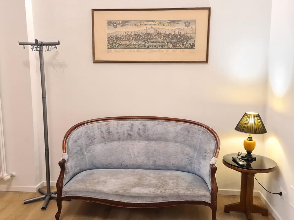 Living room, Decorative detail