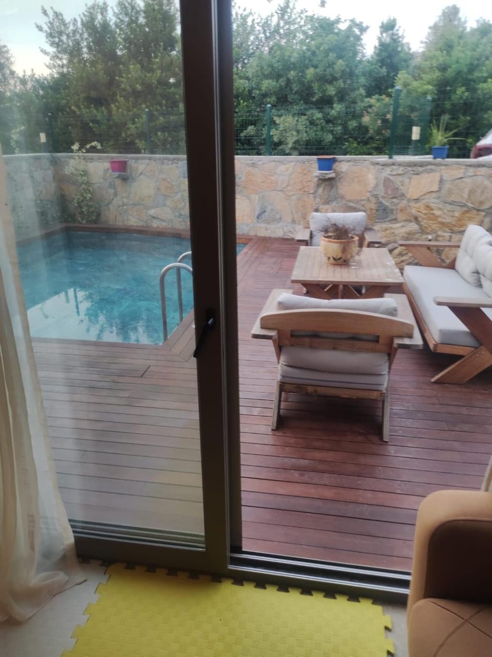 Garden view, Garden view