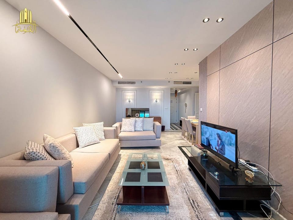 Communal lounge/ TV room, Living room, Seating area