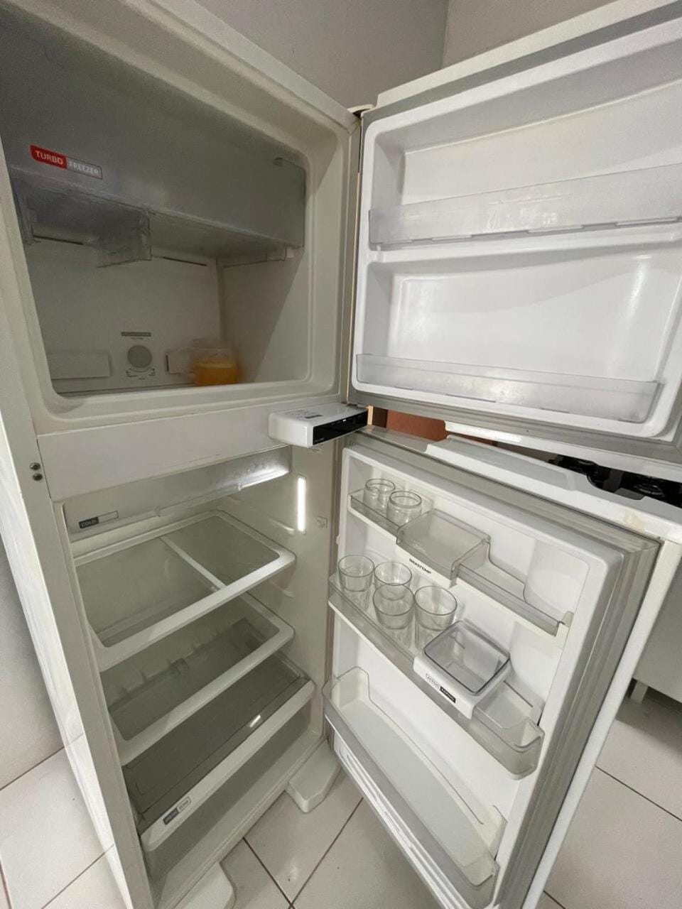 Apto completo com 2 quartos Apartment in Sinop