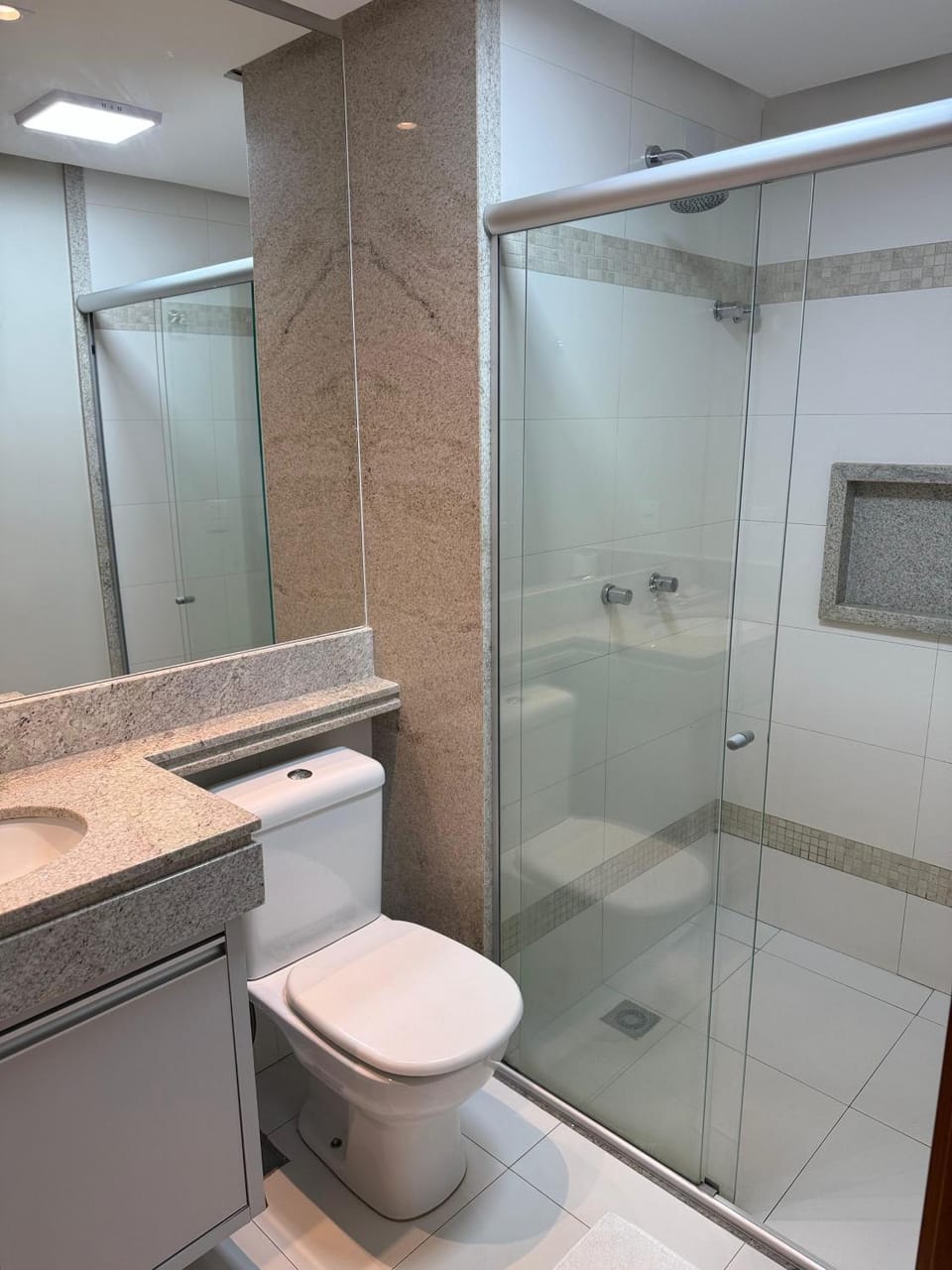 Cosmopolitan Flat Suites Palmas Apartment in Palmas