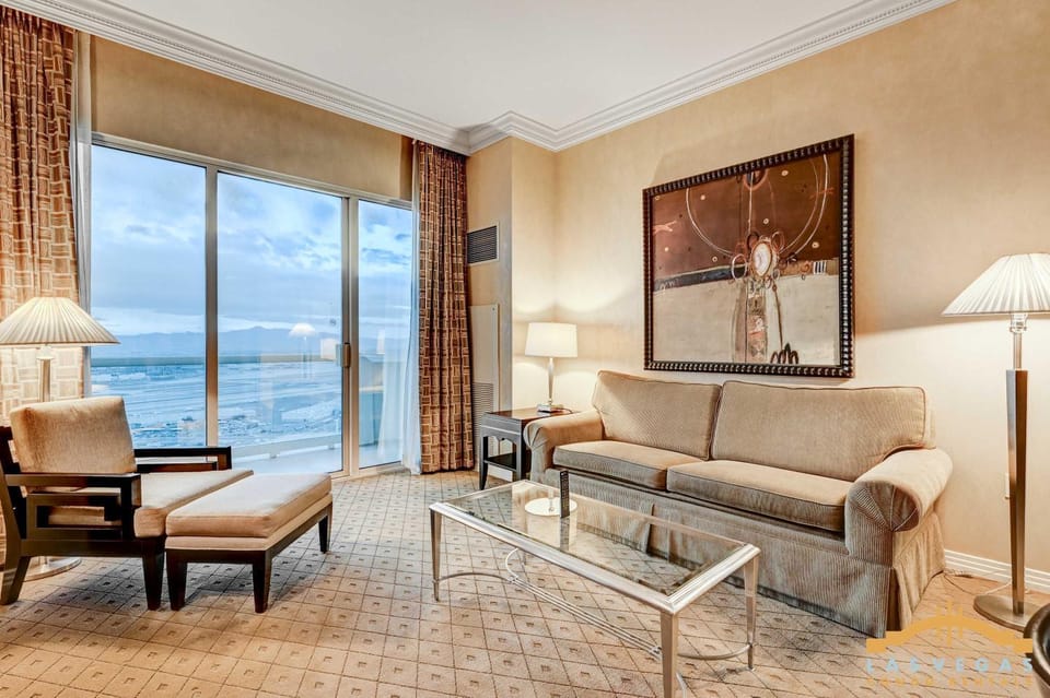 Signature 2Br3Ba balcony combo units 34-602 and 04 House in Las Vegas Strip