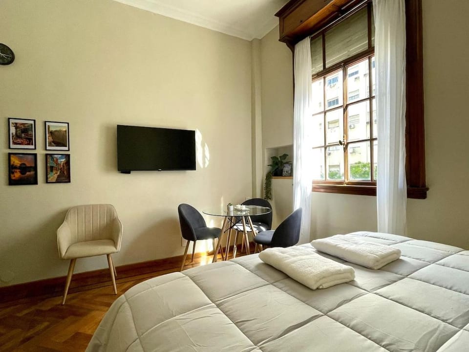 Vivi la ciudad con vista al Obelisco Apartment in Buenos Aires