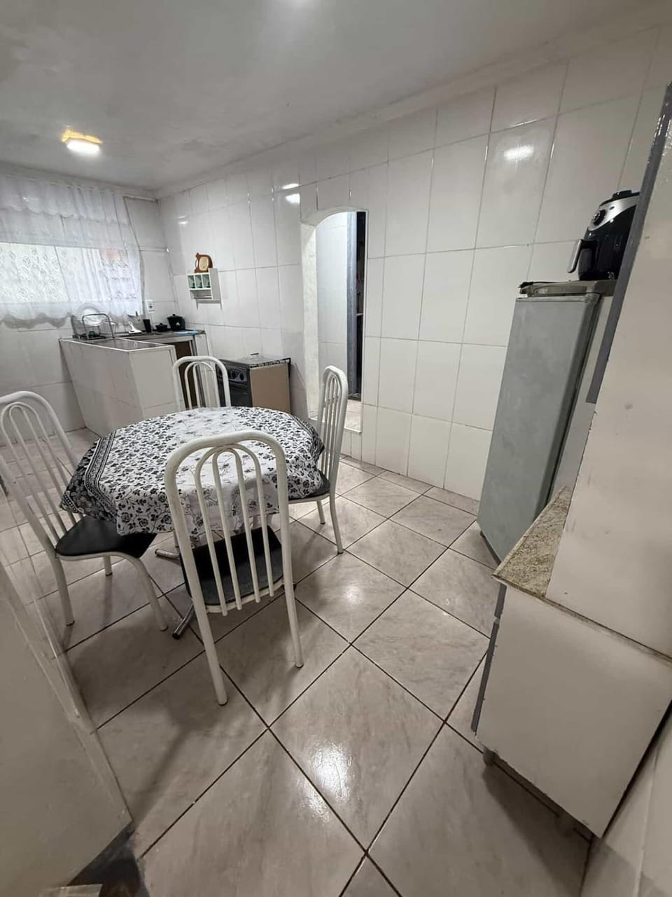 Communal kitchen, kitchen