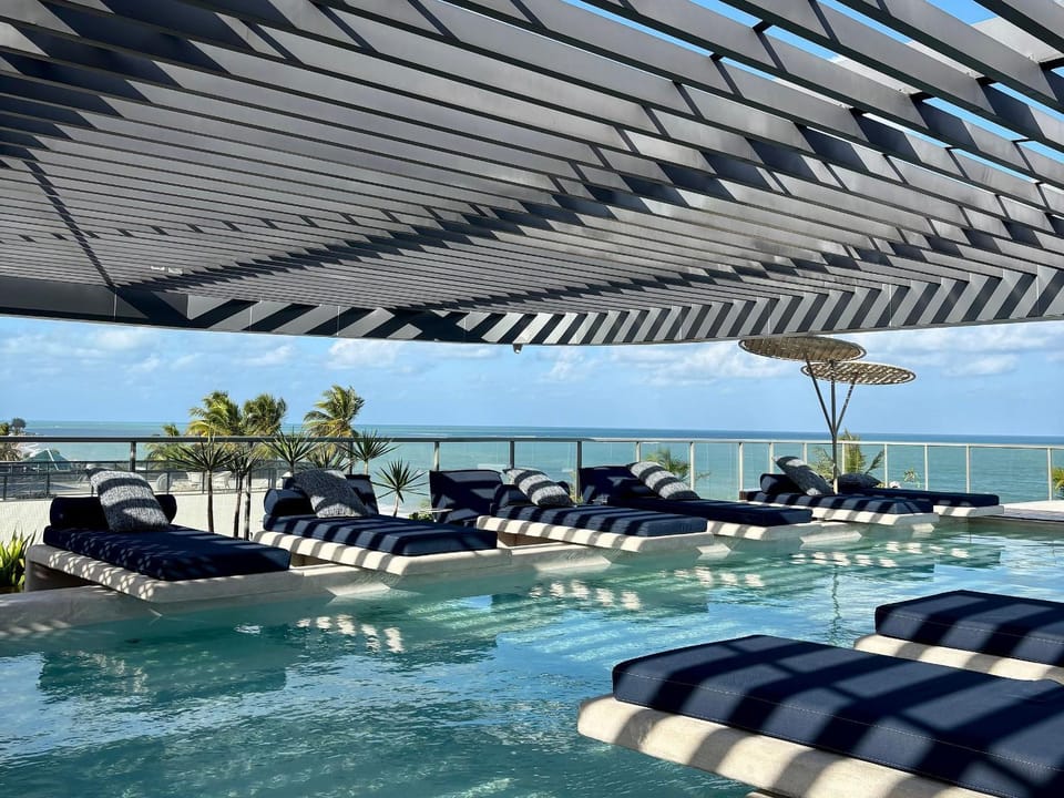 Pool view, Swimming pool