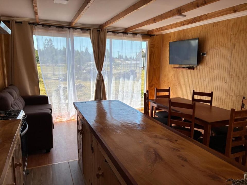 Cabaña Aserradero House in Los Lagos, Chile