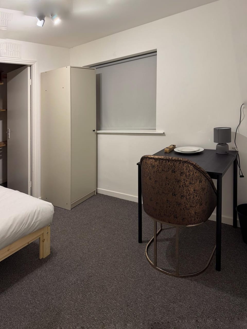 Valley house Capsule hotel in Nottingham