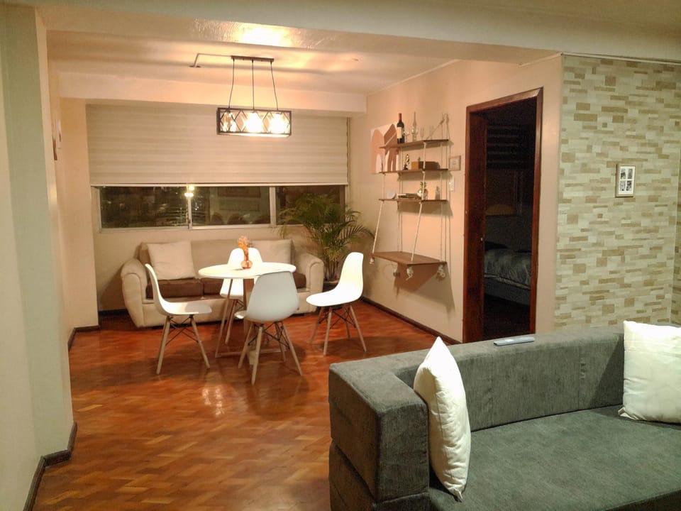 Cómodo y moderno departamento en el centro de Riobamba Apartment in Riobamba