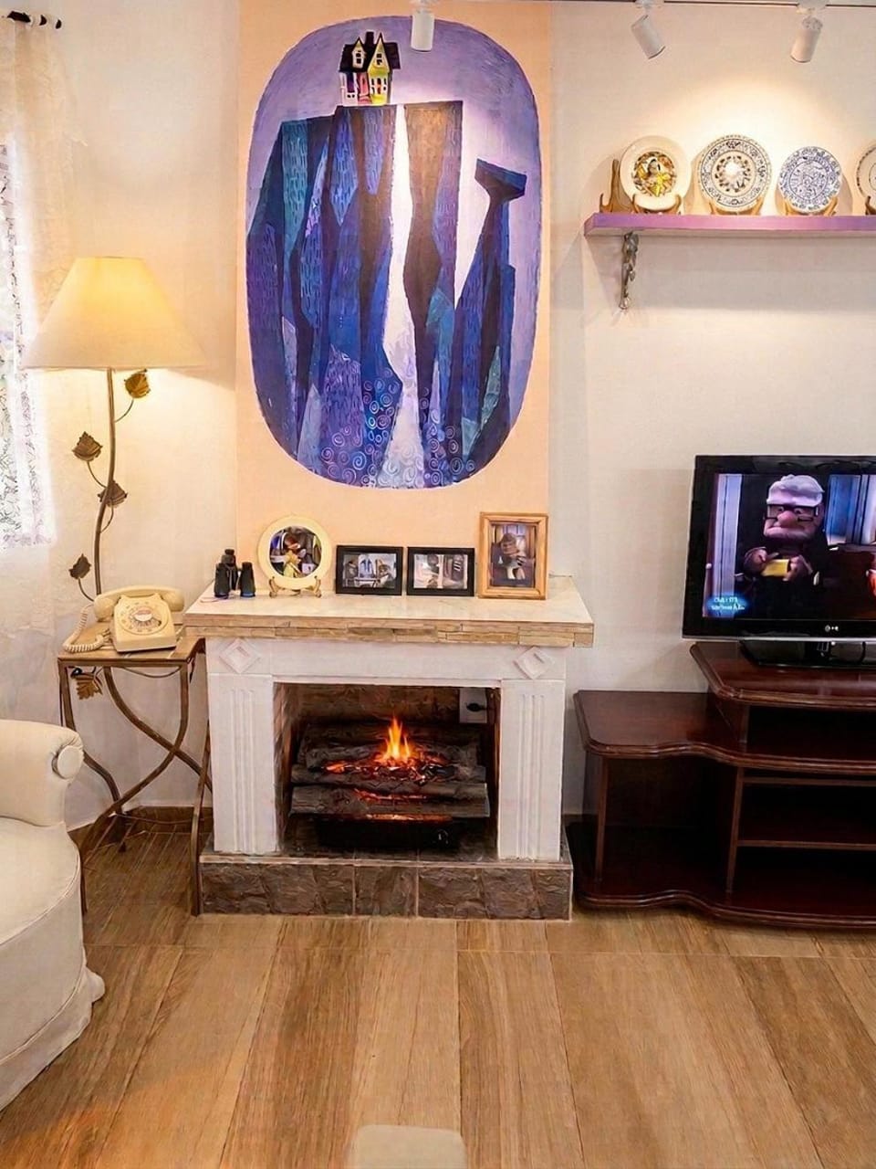 TV and multimedia, Living room, fireplace