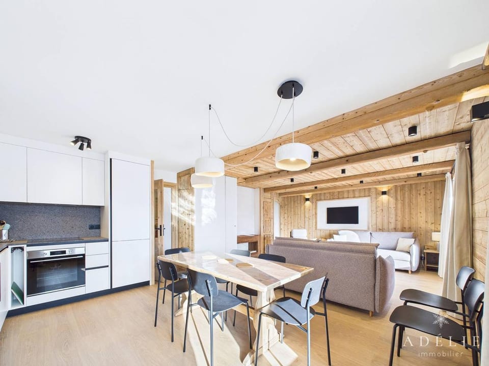 Superbe appartement skis aux pieds 80m², WIFI, parking, 8 pers - FR-1-398-692 Apartment in Montvalezan