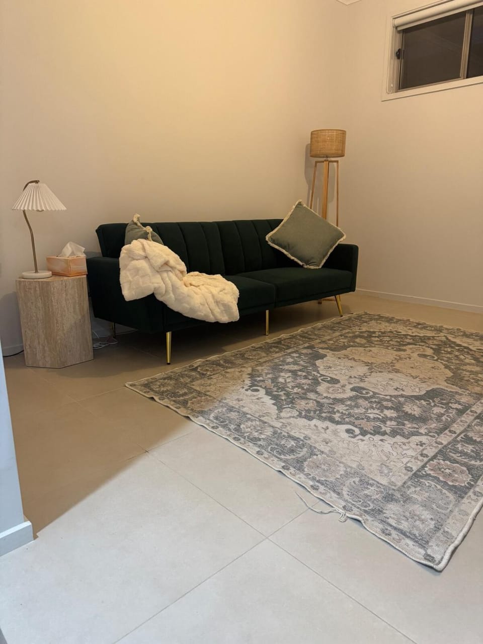 Living room, Photo of the whole room, Seating area