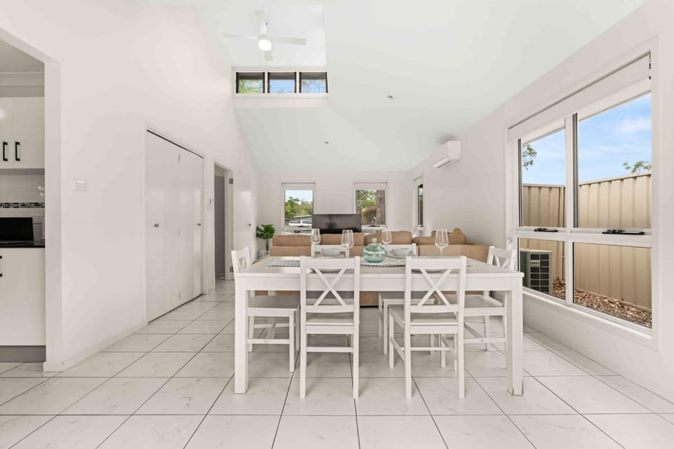 Keppel Retreat Huskisson by Experience Jervis Bay House in Huskisson