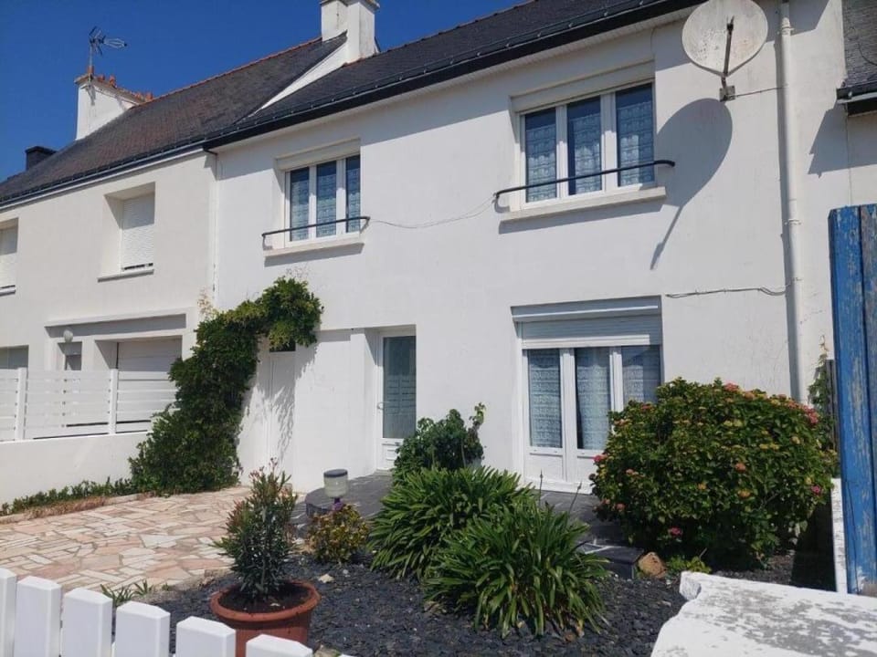 Les sternes House in Étel