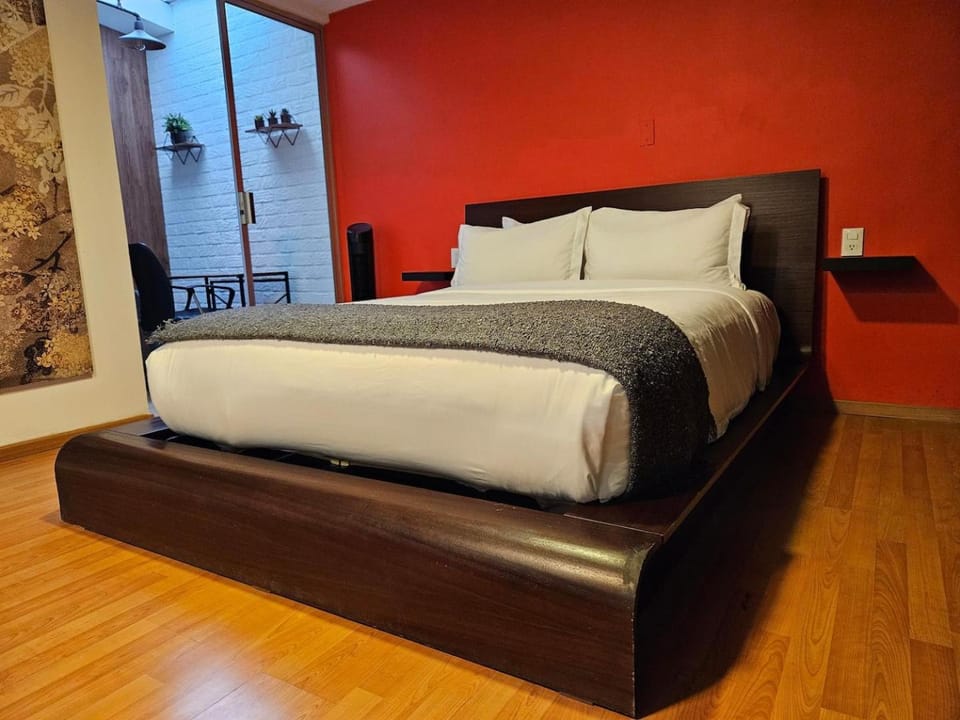 Stylish WFH Studio in Heart of Roma NorteLongStay Apartment in Mexico City