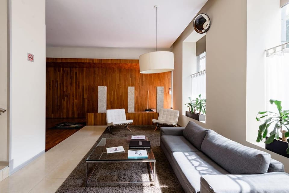 Alameda Central, Puerta Alameda House in Mexico City