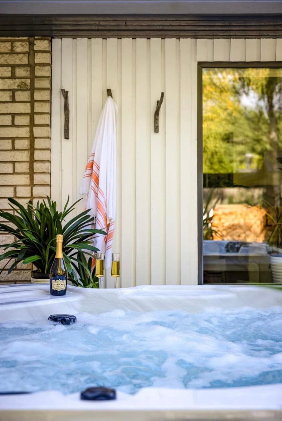 Garden, Hot Tub, Balcony/Terrace