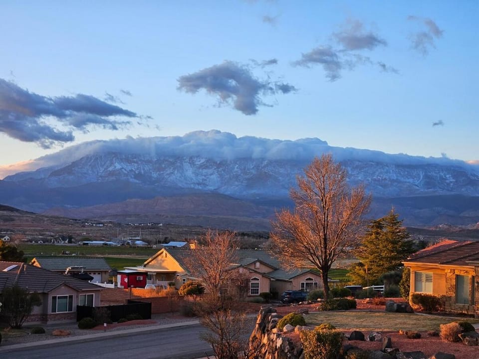 Mountain View near Zion Apartment in Hurricane