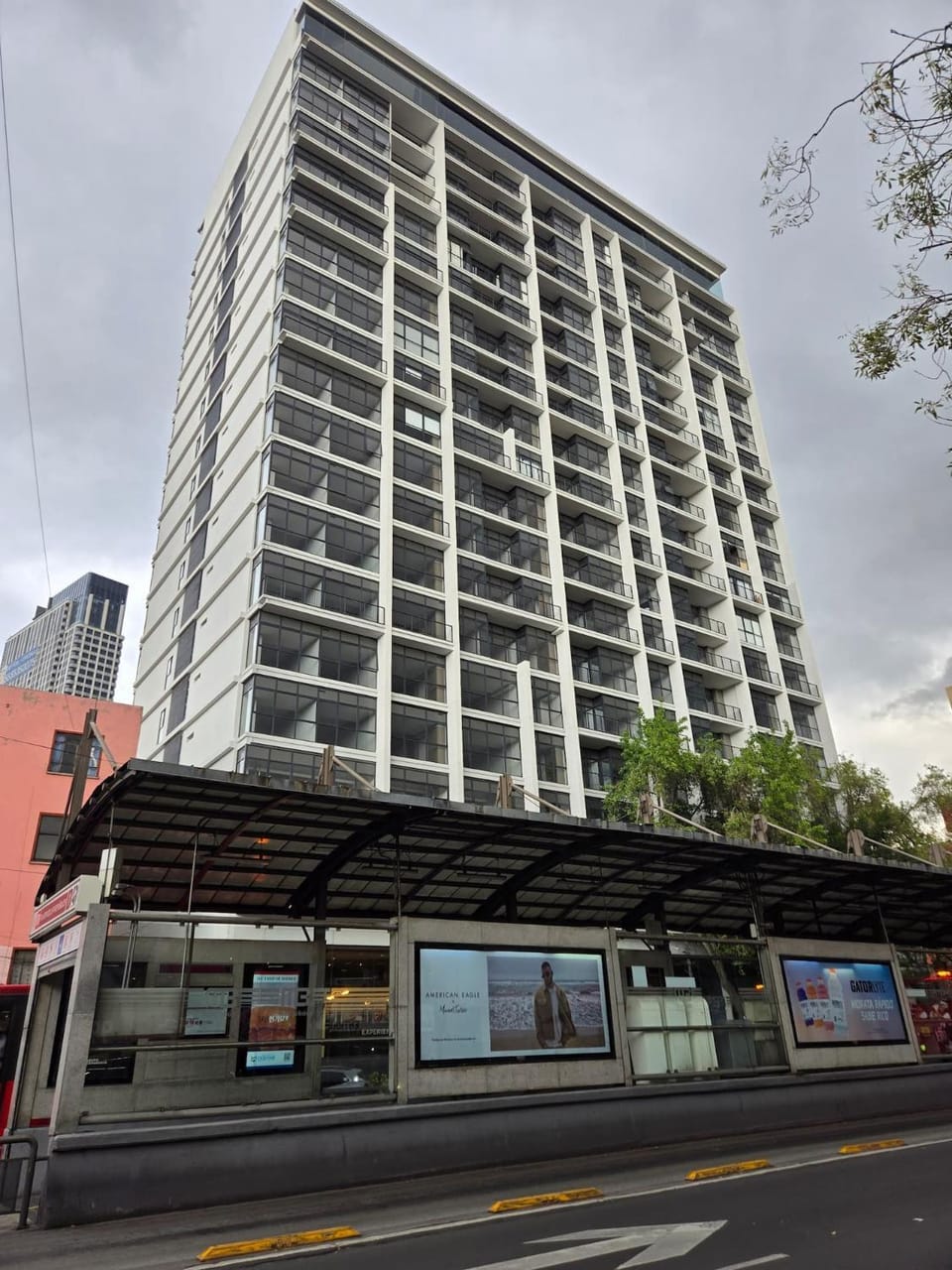 Balconied Peaceful Apt in High-rise with Amenities Apartment in Mexico City