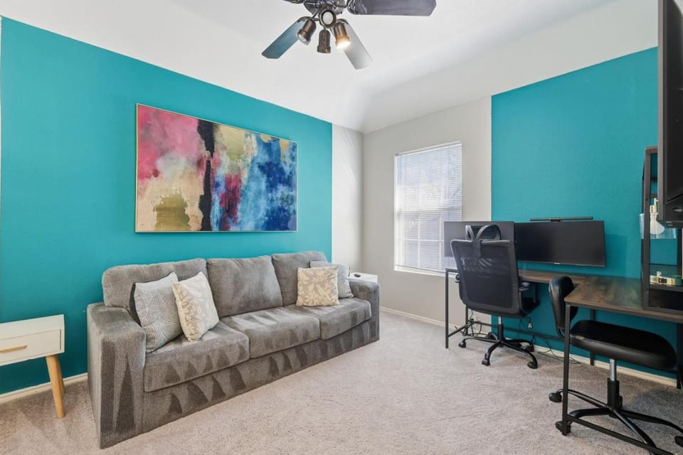 Luxe 3B 5B Cozy Spacious Home 5-Star Stay in Frisco House in Frisco