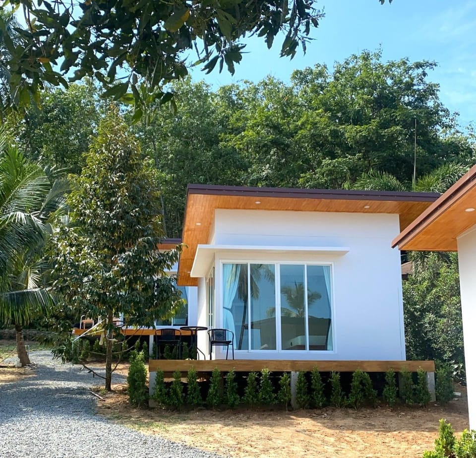 GOODNIGHT Hill KOHYAOYAI Resort in Krabi Changwat