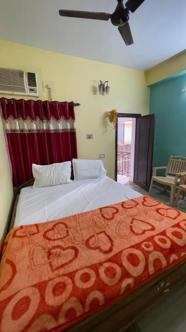 Hotel Moon N' Net Hotel in West Bengal