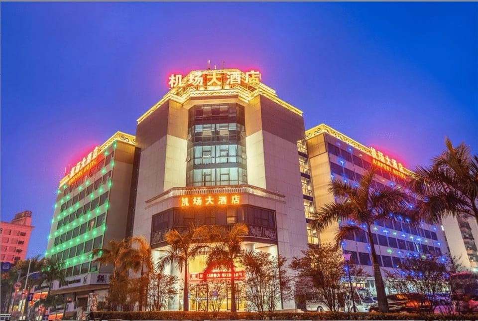 Property building, Night, Location