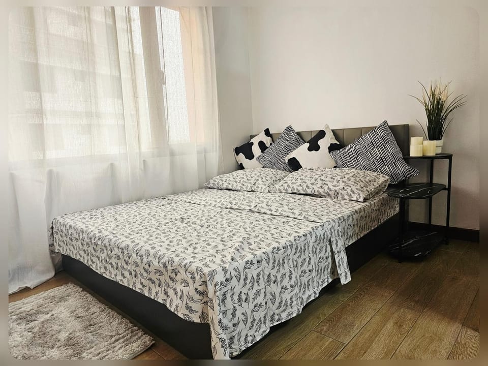 Paseo Verde Condo Unit in Las Pinas - Sleeps 2 Adults & 2 Children Apartment in Las Pinas